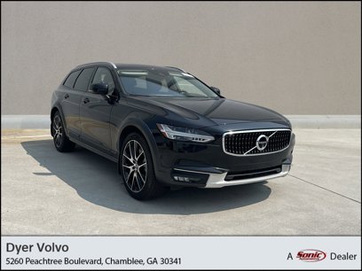 Used 2018 Volvo V90 T6 Cross Country w/ Convenience Package