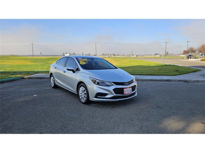 Used 2018 Chevrolet Cruze LT w/ LT Fleet Convenience Package
