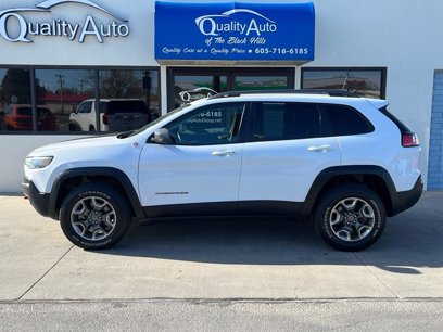Used 2019 Jeep Cherokee Trailhawk w/ Cold Weather Group