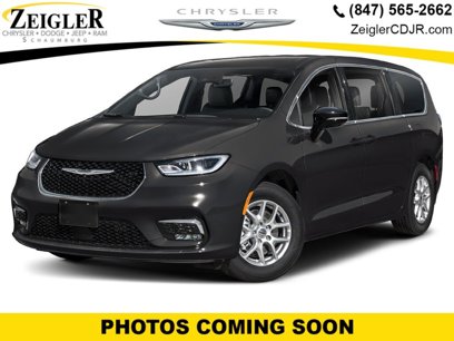 New 2025 Chrysler Pacifica Select