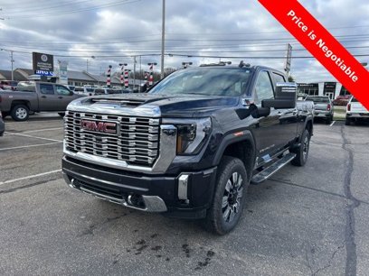 New 2025 GMC Sierra 3500 Denali w/ Denali Reserve Package