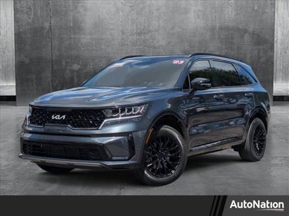 Used 2023 Kia Sorento S w/ Panoramic Sunroof Package