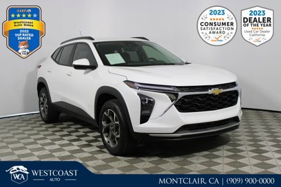 Used 2025 Chevrolet Trax LT w/ Driver Confidence Package