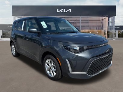 Certified 2024 Kia Soul LX w/ Option Group 015
