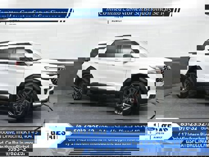 New 2025 Ford Explorer ST-Line w/ Premium Package