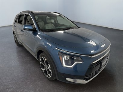 New 2025 Kia Niro EX Touring