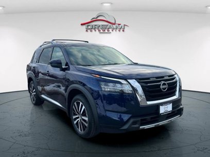 New 2024 Nissan Pathfinder Platinum w/ Cargo Package