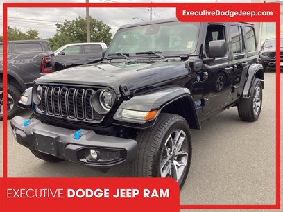 Used 2024 Jeep Wrangler Unlimited w/ Convenience Group