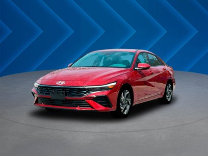 New 2024 Hyundai Elantra SEL w/ Convenience Package