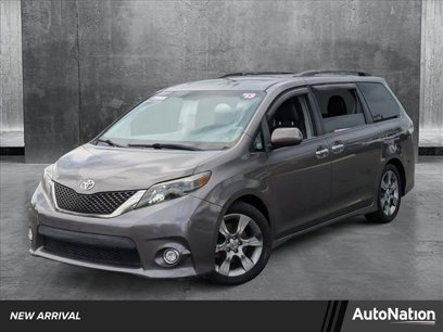 Used 2013 Toyota Sienna SE