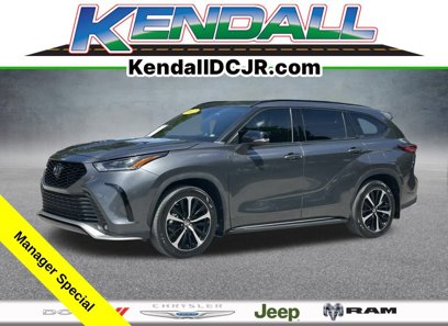 Used 2022 Toyota Highlander XSE