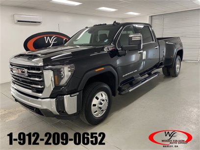 New 2025 GMC Sierra 3500 SLT w/ SLT Premium Package