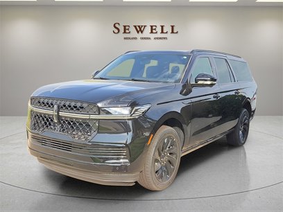 New 2025 Lincoln Navigator L Reserve w/ Jet Appearance Package