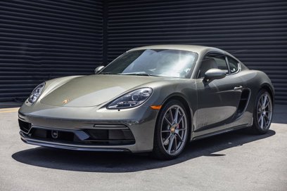 Certified 2024 Porsche 718 Cayman GT4