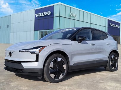 New 2025 Volvo EX30 Ultra w/ Climate Package