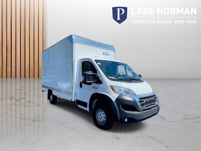 New 2023 RAM ProMaster 3500 w/ Premium Appearance Group