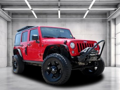 Used 2017 Jeep Wrangler Unlimited Rubicon w/ Cold Weather Group