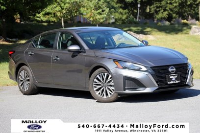 Used 2023 Nissan Altima 2.5 SV