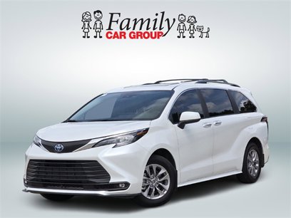 Certified 2025 Toyota Sienna XLE