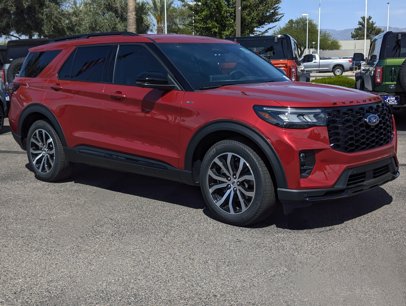 New 2025 Ford Explorer ST-Line