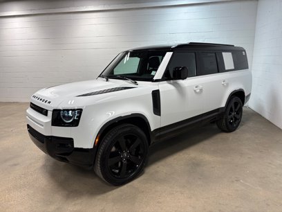 New 2025 Land Rover Defender 130 X-Dynamic SE