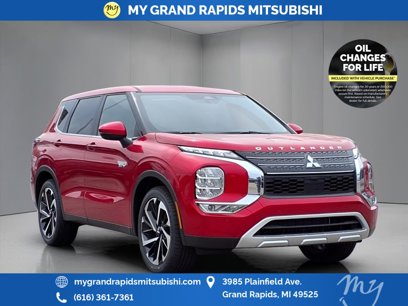 New 2025 Mitsubishi Outlander SE