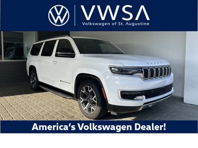 Used 2023 Jeep Wagoneer L Series III w/ Preferred Equipment Group