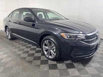 Certified 2023 Volkswagen Jetta SE w/ Panoramic Sunroof Package