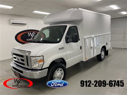 New 2025 Ford E-350 and Econoline 350 Super Duty w/ Power Equipment Group