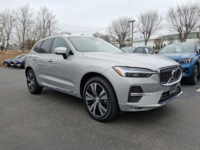 Certified 2022 Volvo XC60 B5 Inscription w/ Climate Package