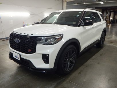 Used 2025 Ford Explorer ST