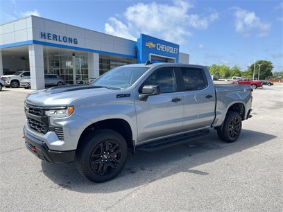 New 2025 Chevrolet Silverado 1500 LT Trail Boss w/ Convenience Package II