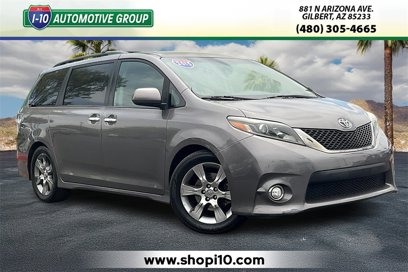 Used 2015 Toyota Sienna SE