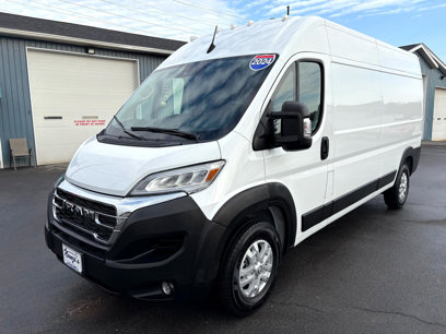 Used 2024 RAM ProMaster 2500 w/ Quick Order Package 22G SLT