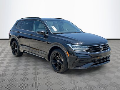 Used 2024 Volkswagen Tiguan SE R-Line