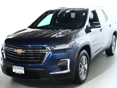 Used 2023 Chevrolet Traverse LT
