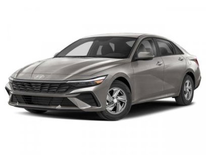 New 2025 Hyundai Elantra SE