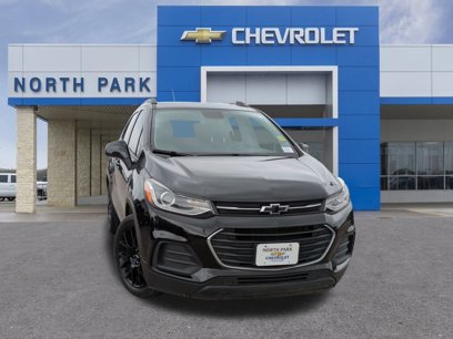 Used 2021 Chevrolet Trax LT w/ Midnight Edition