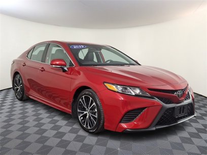 Used 2019 Toyota Camry SE
