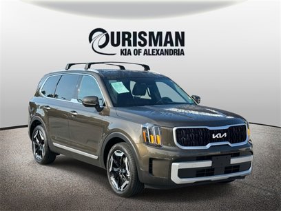 Used 2024 Kia Telluride EX w/ EX Captain's Chair Package