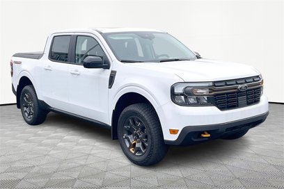 New 2024 Ford Maverick Lariat w/ Tremor Off-Road Package
