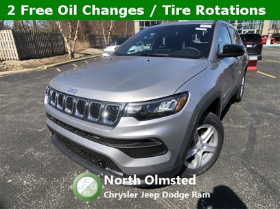 New 2023 Jeep Compass Latitude w/ Convenience Group