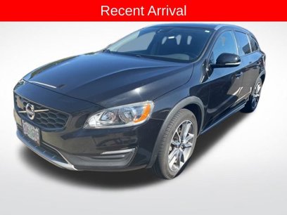 Used 2018 Volvo V60 T5 Cross Country w/ Convenience Package