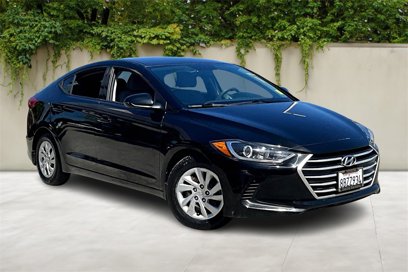 Used 2018 Hyundai Elantra SE