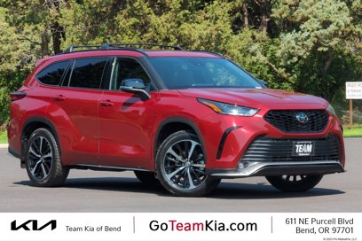 Used 2022 Toyota Highlander XSE