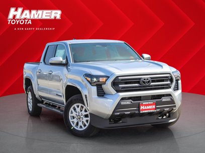 New 2025 Toyota Tacoma SR5