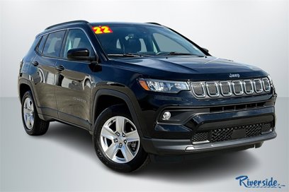 Used 2022 Jeep Compass Latitude w/ Sun and Sound Group