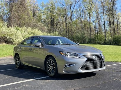 Used 2017 Lexus ES 350
