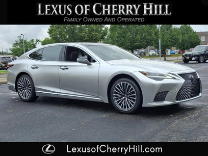 New 2025 Lexus LS 500 AWD w/ Luxury Package