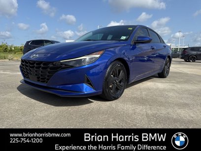 Used 2021 Hyundai Elantra SEL w/ Convenience Package